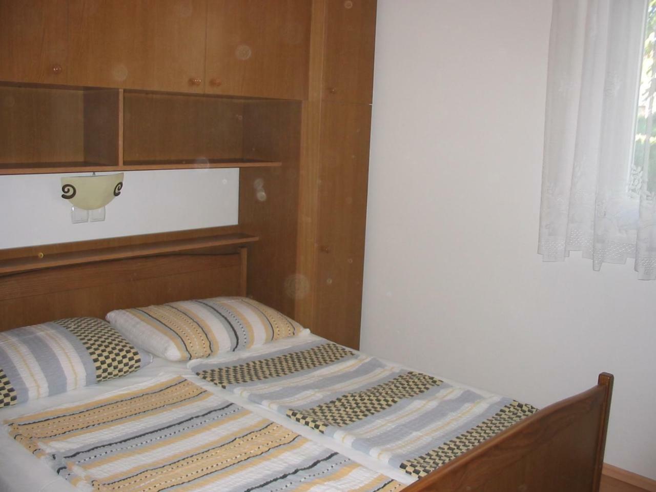 Apartmani Manuela Лопар Номер фото